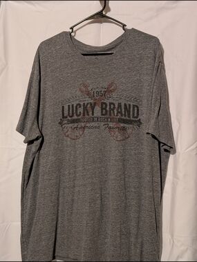 Lucky Brand Men's Gray Graphic Tee